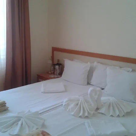 Family Hotel Megas Apartman Napospart